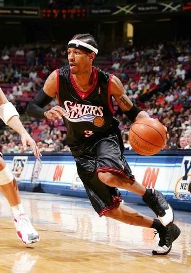 安东尼奥：阵容大调整是要考察队员，同时保障队员健康（安东尼奥：实施大轮换为考察队员，兼顾队员健康）