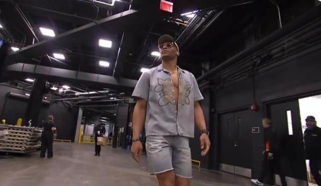 收假，山东泰山队今日重新集中，在基地进行恢复性训练（山东泰山队今日结束假期在基地展开恢复性训练）