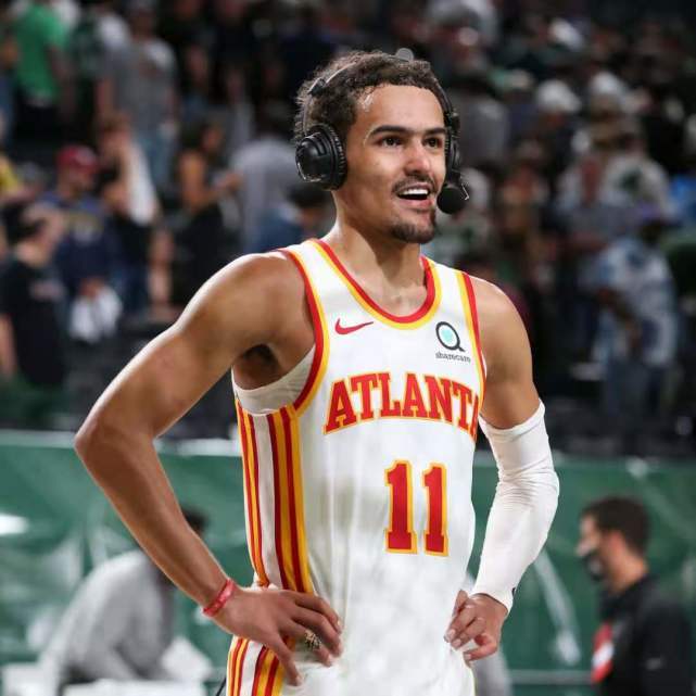 记者：海港今日上午启程前往泰国；本轮亚冠并非没有拿分机会（记者：海港今晨启程赴泰国，本轮亚冠仍有抢分机会）