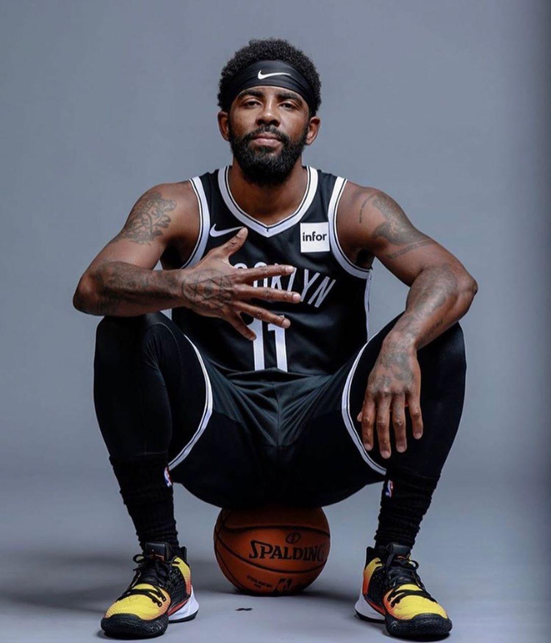 情绪的对撞 情绪的对撞